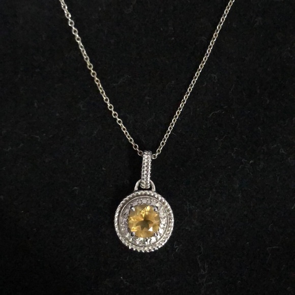 Yellow stone pendant - Picture 1 of 2